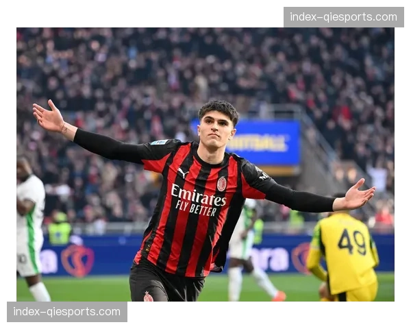 AC米兰公布对阵萨索洛大名单，莱奥伤愈回归进入替补席