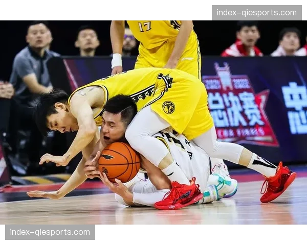 CBA公司与运动品牌续签装备赞助协议，金额创历史新高