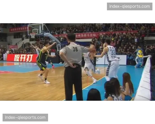 CBA官方发布公告，将对最后两轮涉及保级的比赛启用特邀裁判组